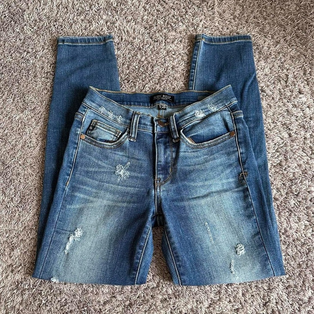 Judy Blue Distressed Skinny Jeans EXCELLENT CONDITION